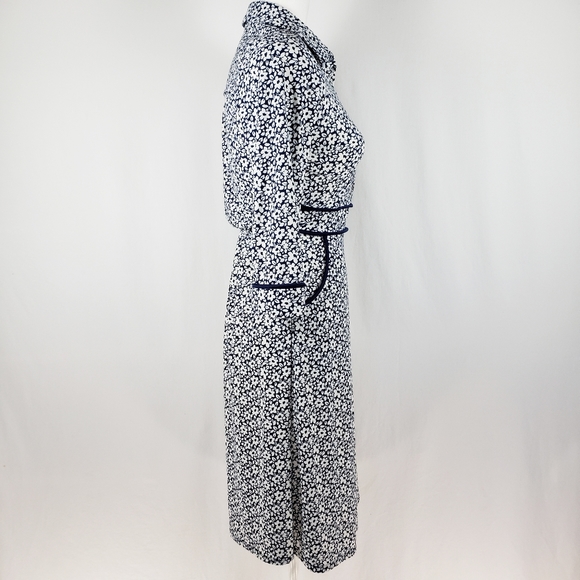 NWOT- Monteau Floral Shirt Dress with 3/4 Sleeve - Picture 2 of 9